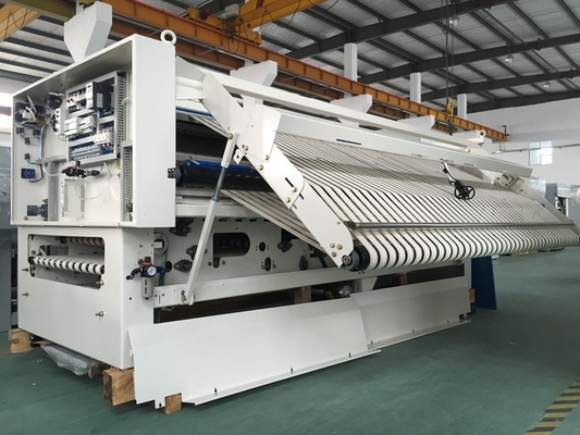 High Efficiency Automatic Laundry Folding Machine , Commercial Automatic Clothes Folder