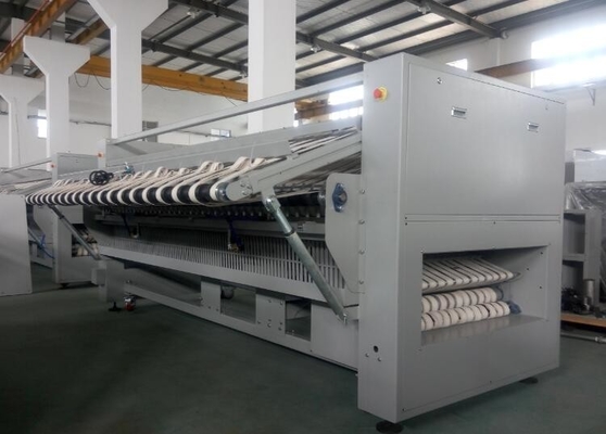 3300 X 3300mm Laundry Folding Machine 100% Free Standing For Hotel /  Hospital