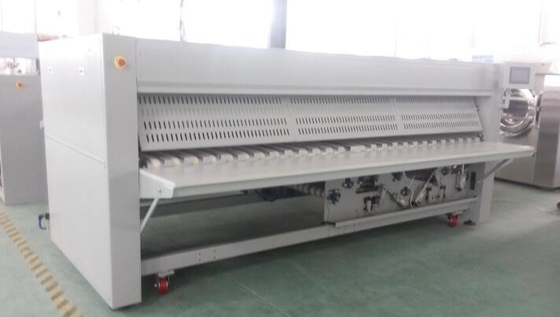 Full Automatic Laundry Folding Machine Touch Screen Low Energy Consumption